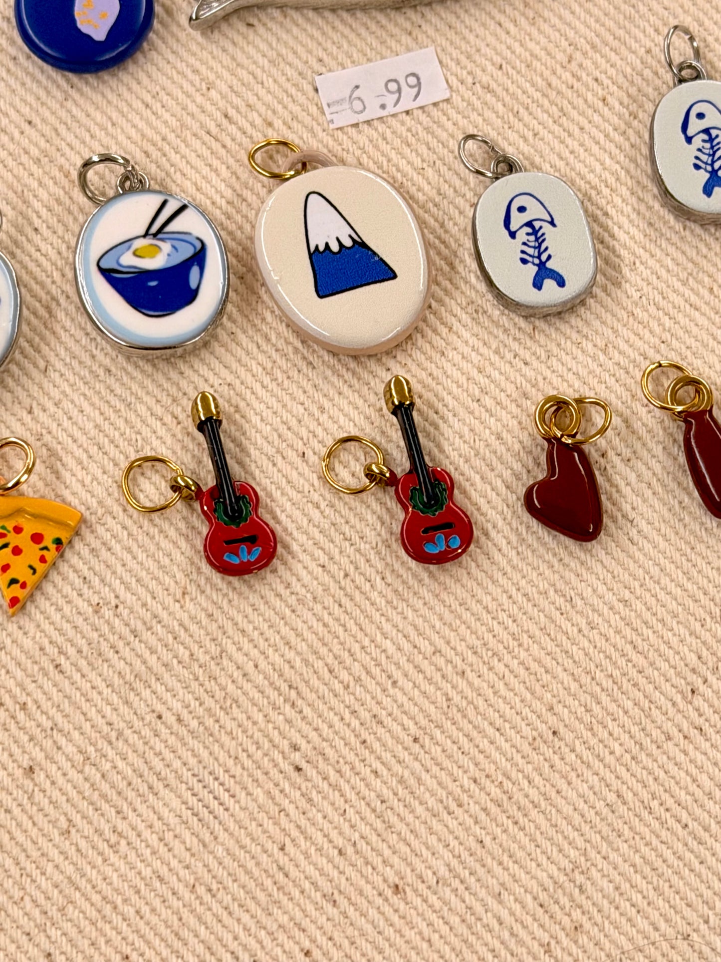 Charms Cerámica Esmaltada